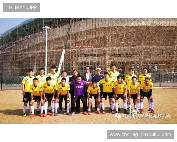 观塘区足球赛事激战正酣 本地球队争夺年度冠军荣耀